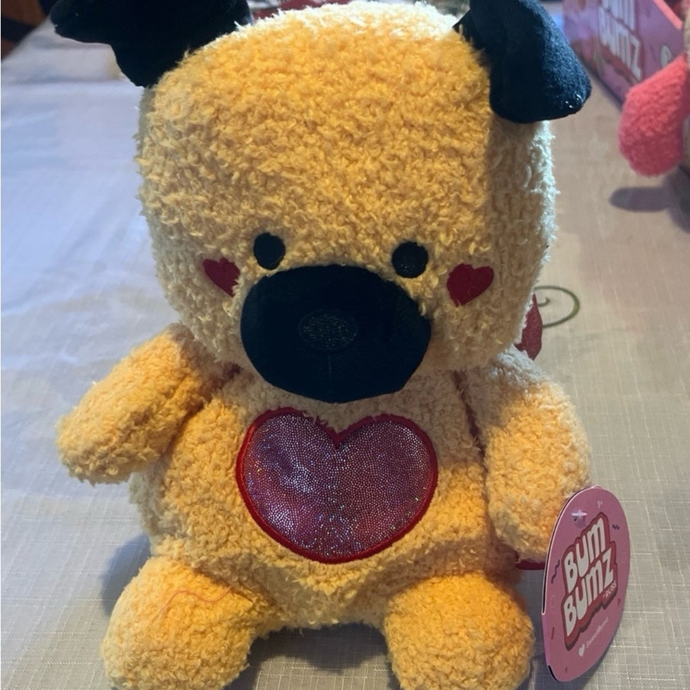 Prescott the Pug Valentines Bum Bumz 7.5” NWT
